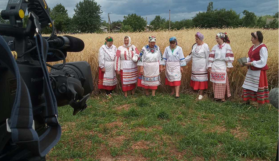 Фолк, драйв і рок-н-рол у 400-м выпуску "Наперад у мінулае"
