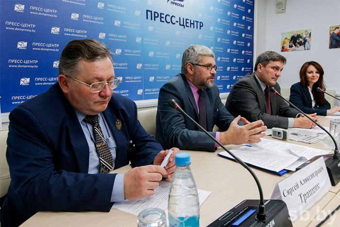 Шляхi беларускай дзяржаўнасцi
