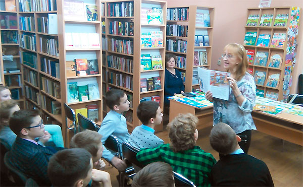 Прэзентацыя кніг Ірыны Токаравай прайшла ў Ждановіцкай сельскай бібліятэцы
