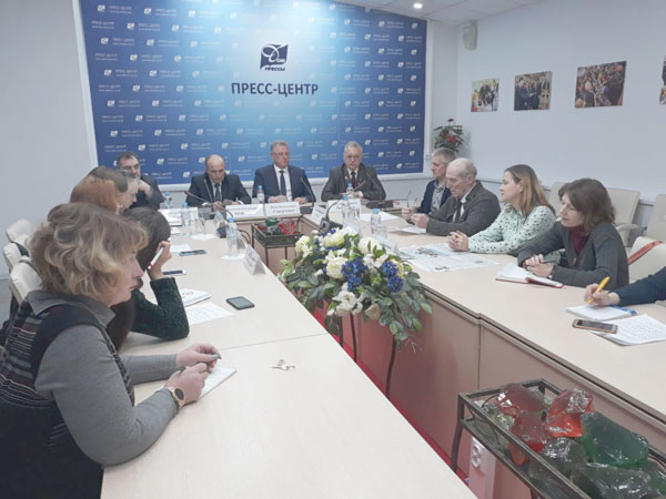 О белорусско-российских литературных проектах говорили в пресс-центре Дома прессы
