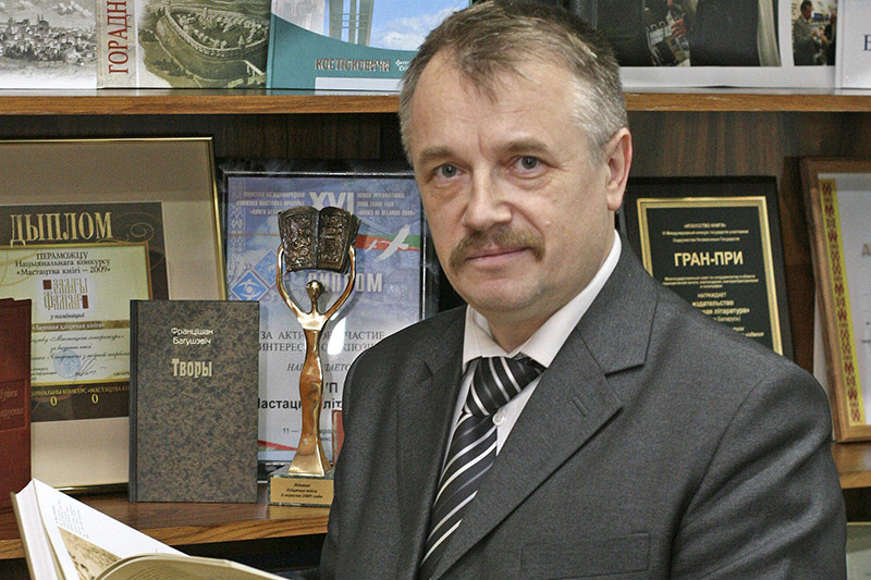 Віктар Шніп: Першае інтэрв'ю, якое я зрабіў, — гутарка з Рыгорам Барадуліным для «Звязды»
