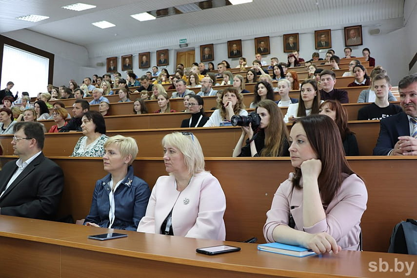 Более 100 участников объединила летняя школа журналистики на Белорусском международном медиафоруме
