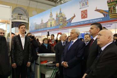
 Кніга на службе міру
 
