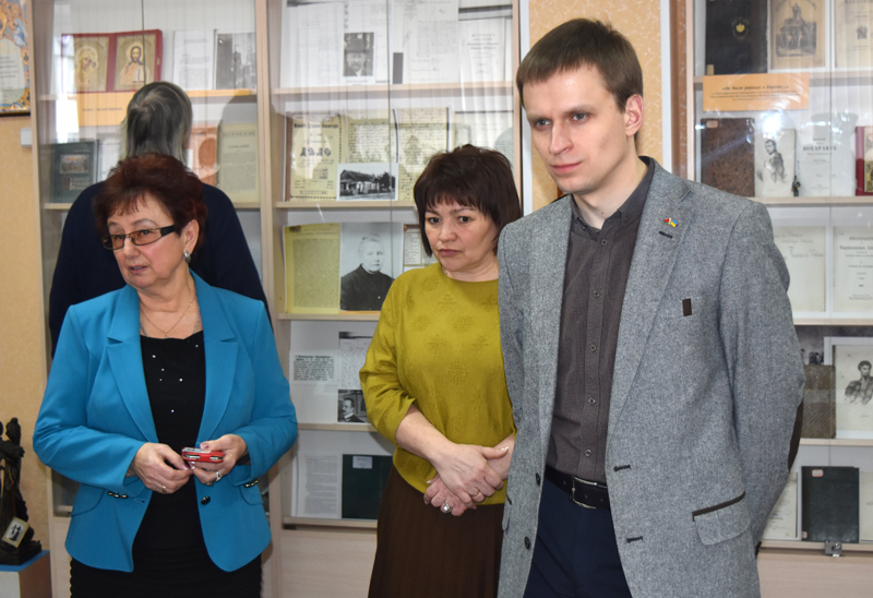 Участники симпозиума "Писатель и время" посетили Борисов и Борисовский район
