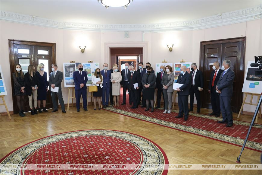 «МИР» представил в штаб-квартире СНГ в Минске фотовыставку «Беларусь Радзіма»
