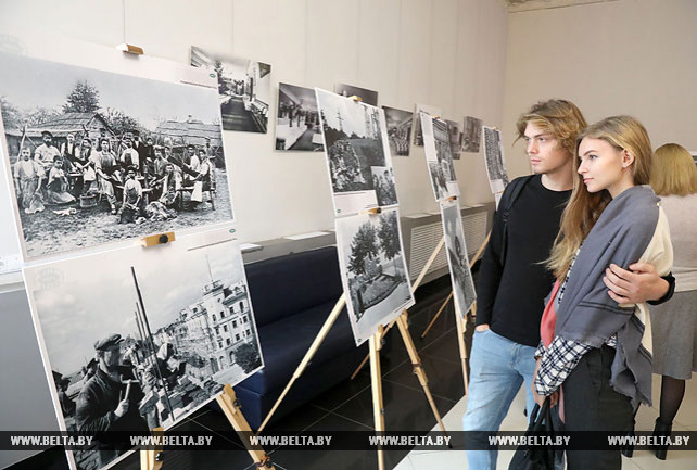 У Магілёве адкрылася фотавыстаўка БЕЛТА "Імгненні стагоддзя"
