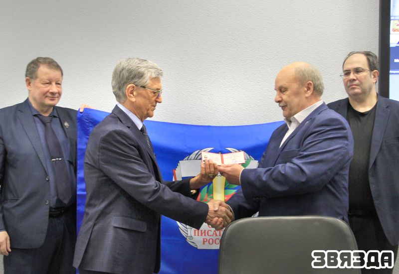 img_5461_0.jpg img_5461_0.jpg