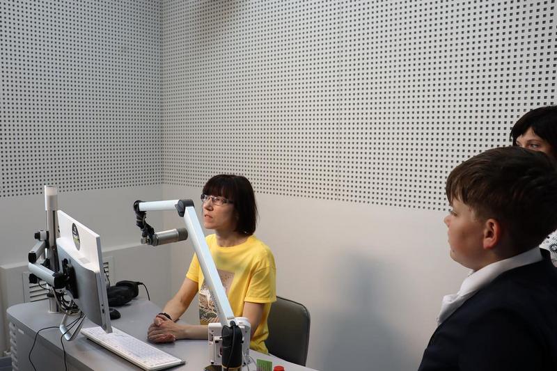 radio-7.jpg