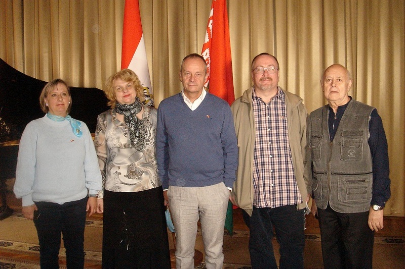 Vstrecha-s-deputatami-kommunistami.jpg
