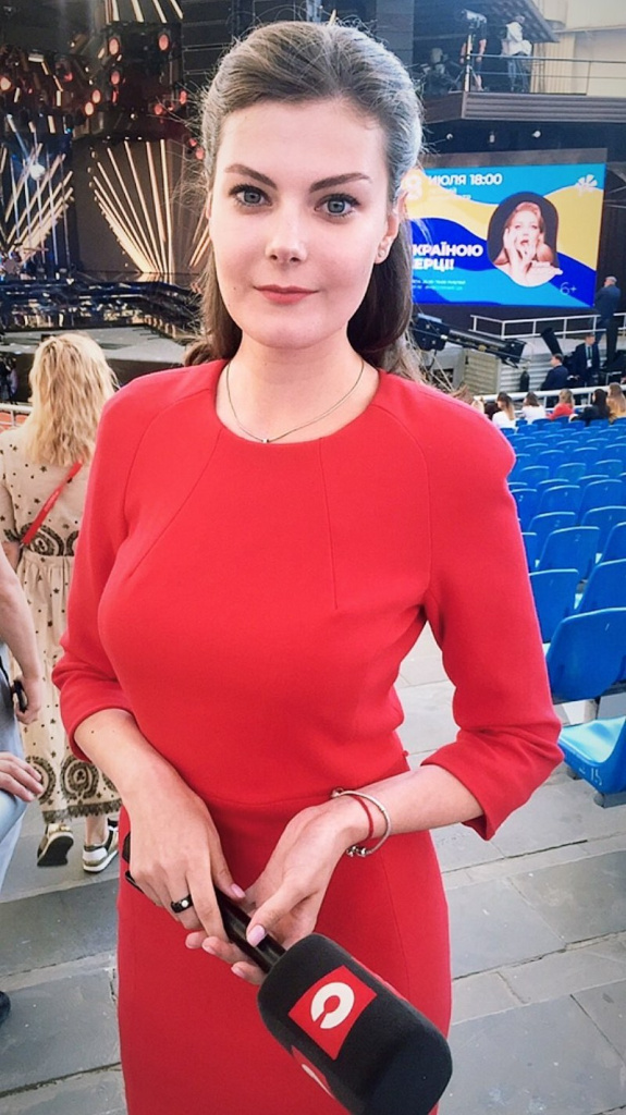 kak_alyona_syrova_stala_samoy_molodoy_zhurnalistkoy_prezidentskogo_pula_15062022_glavn_4.jpg