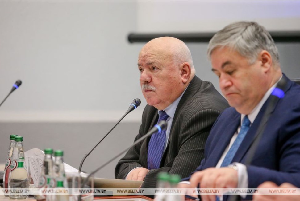 симпозиум_3.jpg